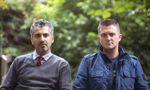 Maajid Nawaz (links) en voormalig EDL-leider Tommy Robinson.