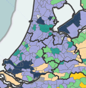 Amsterdam kleurt donkergroen (D66), Rotterdam donkerblauw (PVV).